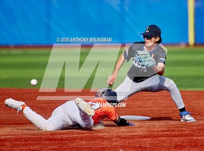 Thumbnail 3 in Lincoln vs. Woodland (El Camino Tournament) photogallery.