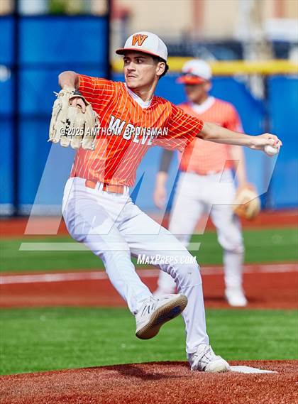 Thumbnail 3 in Lincoln vs. Woodland (El Camino Tournament) photogallery.