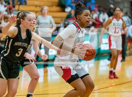 Thumbnail 3 in Noblesville @ Lawrence North photogallery.