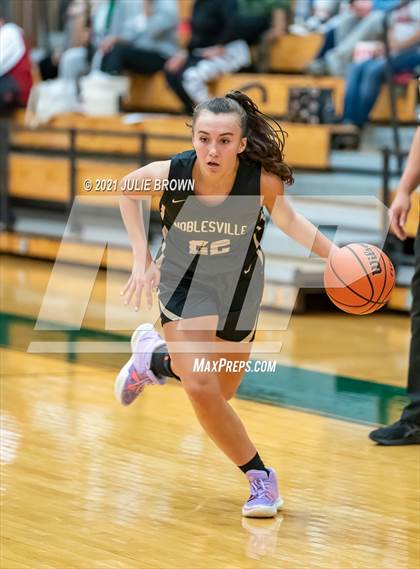 Thumbnail 2 in Noblesville @ Lawrence North photogallery.