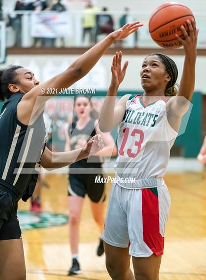Thumbnail 2 in Noblesville @ Lawrence North photogallery.
