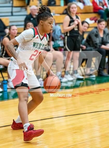 Thumbnail 2 in Noblesville @ Lawrence North photogallery.