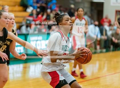 Thumbnail 2 in Noblesville @ Lawrence North photogallery.