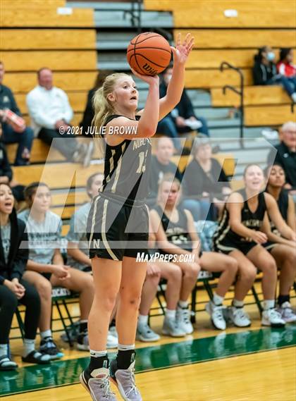 Thumbnail 3 in Noblesville @ Lawrence North photogallery.