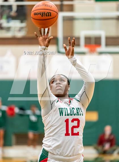 Thumbnail 1 in Noblesville @ Lawrence North photogallery.