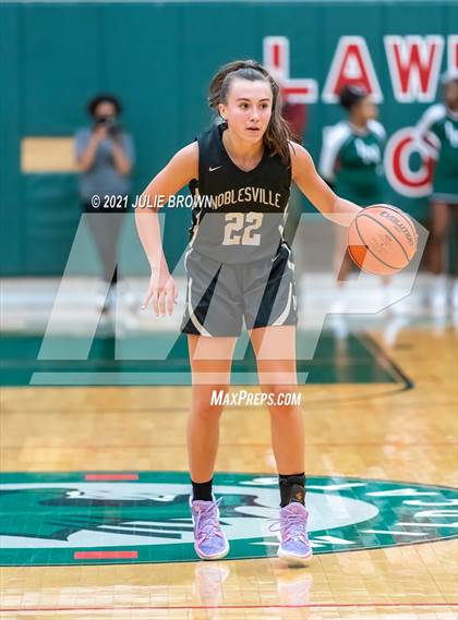 Thumbnail 1 in Noblesville @ Lawrence North photogallery.