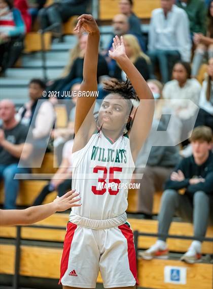 Thumbnail 2 in Noblesville @ Lawrence North photogallery.