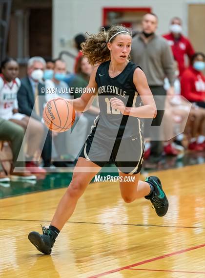 Thumbnail 1 in Noblesville @ Lawrence North photogallery.