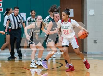 Thumbnail 2 in Noblesville @ Lawrence North photogallery.