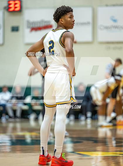 Thumbnail 2 in Campbell Hall vs. De La Salle (The Classic at Damien) photogallery.
