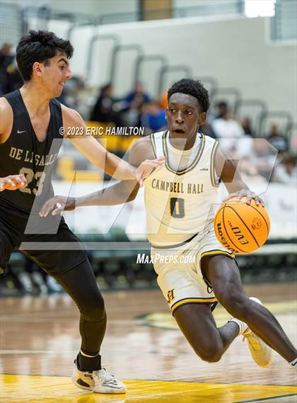 Thumbnail 1 in Campbell Hall vs. De La Salle (The Classic at Damien) photogallery.