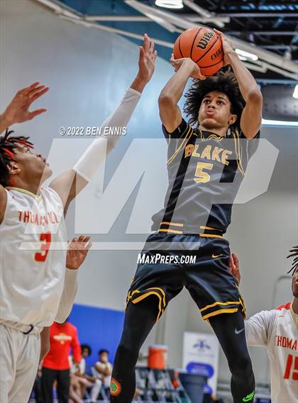 Thumbnail 2 in Thomasville vs Blake (Florida Get Down) photogallery.
