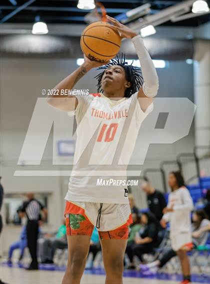 Thumbnail 2 in Thomasville vs Blake (Florida Get Down) photogallery.