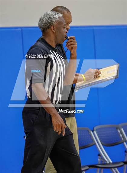 Thumbnail 1 in Thomasville vs Blake (Florida Get Down) photogallery.