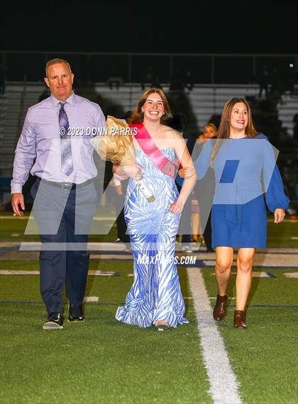 Thumbnail 2 in Los Osos @ Alta Loma photogallery.