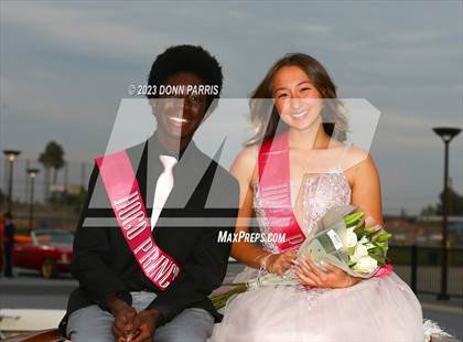Thumbnail 1 in Los Osos @ Alta Loma photogallery.
