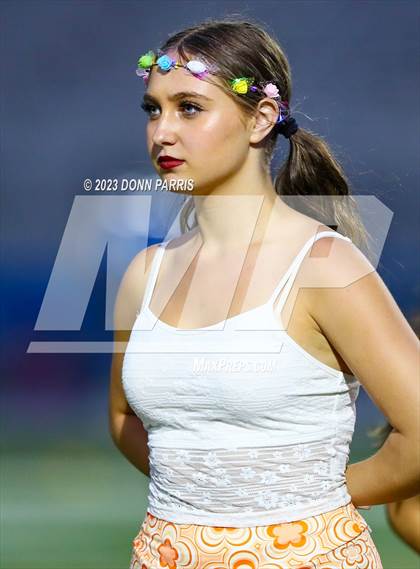 Thumbnail 1 in Los Osos @ Alta Loma photogallery.