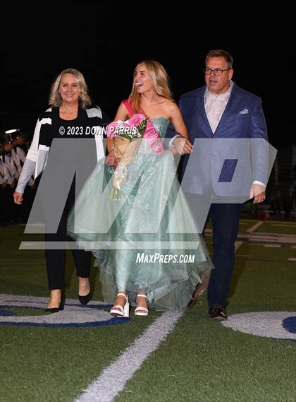 Thumbnail 3 in Los Osos @ Alta Loma photogallery.