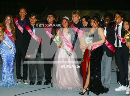 Thumbnail 1 in Los Osos @ Alta Loma photogallery.