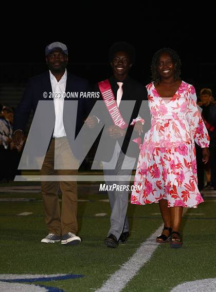 Thumbnail 2 in Los Osos @ Alta Loma photogallery.