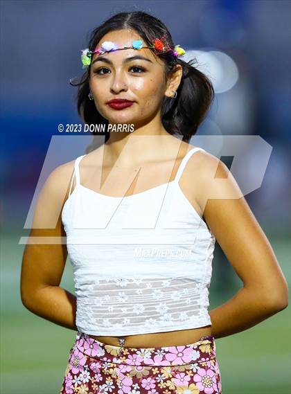 Thumbnail 3 in Los Osos @ Alta Loma photogallery.