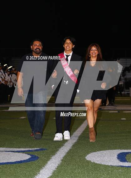Thumbnail 1 in Los Osos @ Alta Loma photogallery.