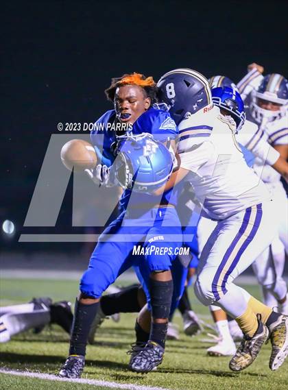 Thumbnail 2 in Los Osos @ Alta Loma photogallery.