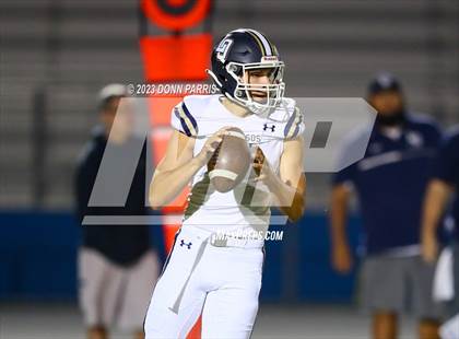 Thumbnail 1 in Los Osos @ Alta Loma photogallery.