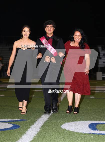 Thumbnail 2 in Los Osos @ Alta Loma photogallery.