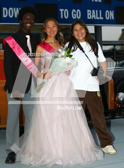 Thumbnail 3 in Los Osos @ Alta Loma photogallery.