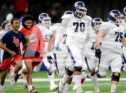 Thumbnail 3 in Lafayette Christian Academy vs. Ascension Catholic (LHSAA 1A Final)  photogallery.