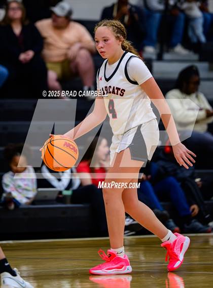 Thumbnail 3 in Coosa @ Weaver photogallery.