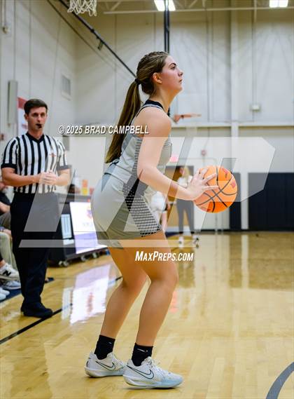 Thumbnail 1 in Coosa @ Weaver photogallery.