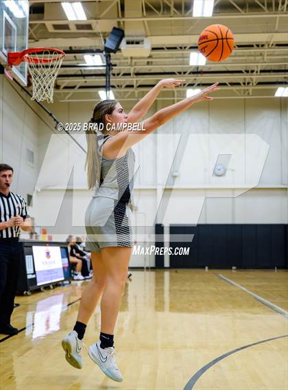 Thumbnail 2 in Coosa @ Weaver photogallery.