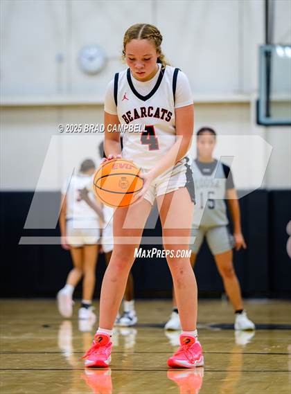 Thumbnail 3 in Coosa @ Weaver photogallery.