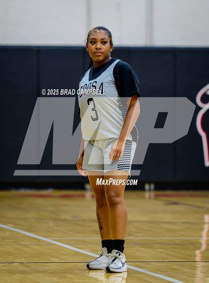 Thumbnail 2 in Coosa @ Weaver photogallery.