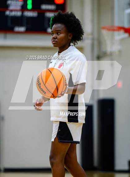 Thumbnail 1 in Coosa @ Weaver photogallery.