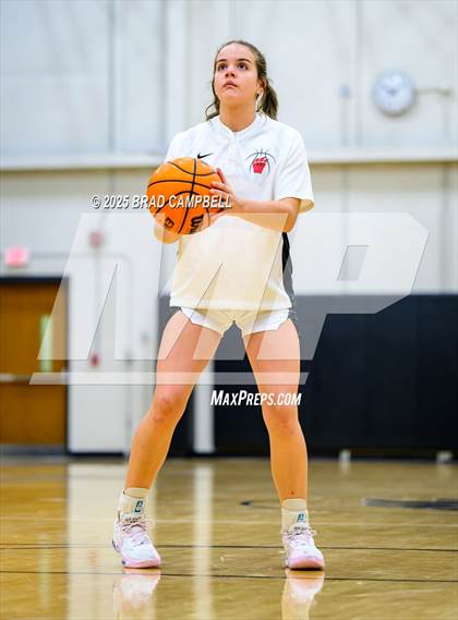 Thumbnail 2 in Coosa @ Weaver photogallery.