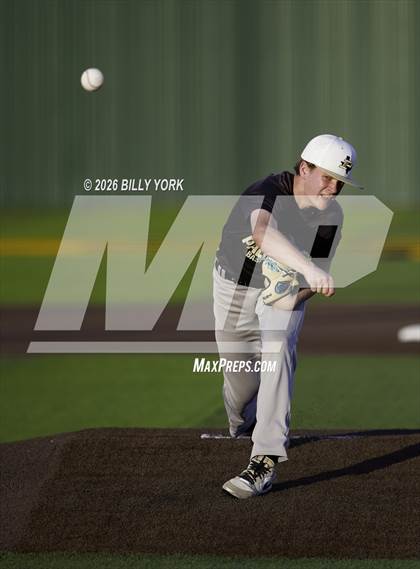 Thumbnail 3 in Grand Saline vs Palmer photogallery.