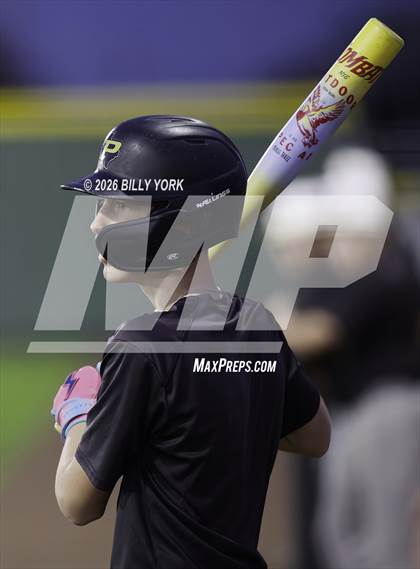 Thumbnail 1 in Grand Saline vs Palmer photogallery.