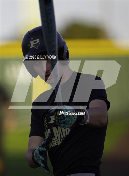 Thumbnail 1 in Grand Saline vs Palmer photogallery.