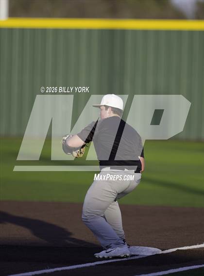 Thumbnail 3 in Grand Saline vs Palmer photogallery.