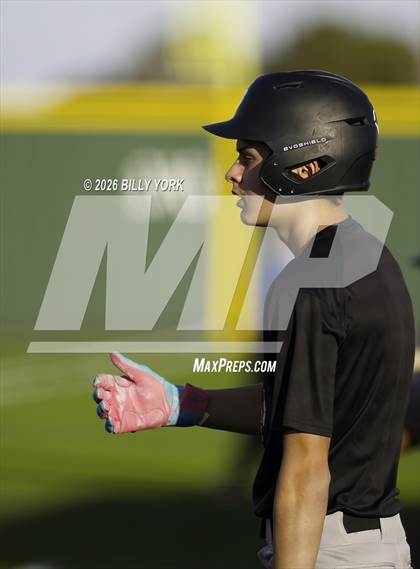 Thumbnail 1 in Grand Saline vs Palmer photogallery.