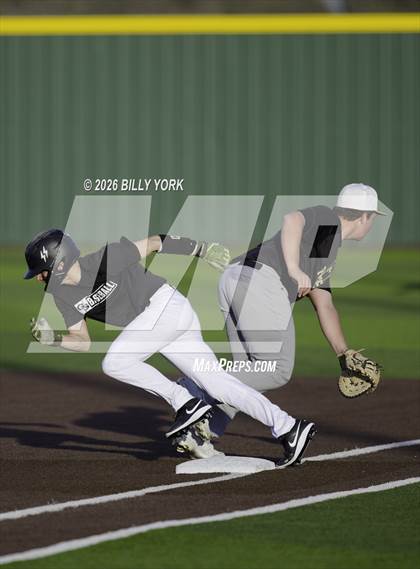 Thumbnail 1 in Grand Saline vs Palmer photogallery.