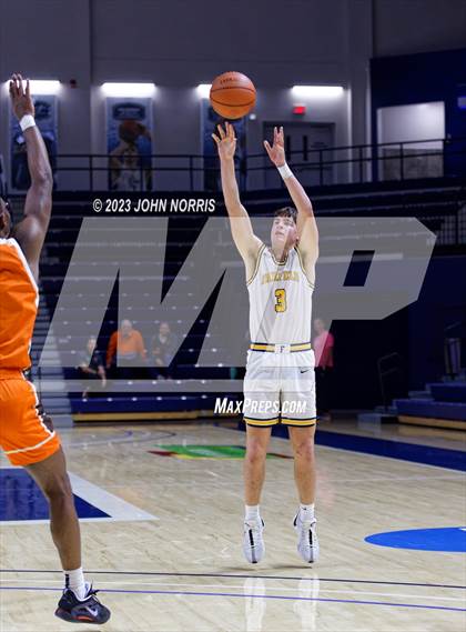 Thumbnail 3 in Fort Wayne Northrop vs. Fairfield (PSM Holiday Shootout) photogallery.