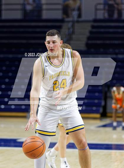 Thumbnail 3 in Fort Wayne Northrop vs. Fairfield (PSM Holiday Shootout) photogallery.