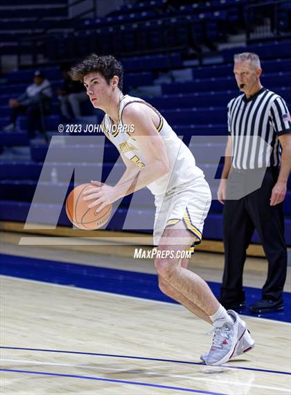 Thumbnail 3 in Fort Wayne Northrop vs. Fairfield (PSM Holiday Shootout) photogallery.