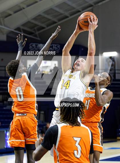 Thumbnail 3 in Fort Wayne Northrop vs. Fairfield (PSM Holiday Shootout) photogallery.