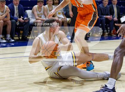 Thumbnail 3 in Fort Wayne Northrop vs. Fairfield (PSM Holiday Shootout) photogallery.