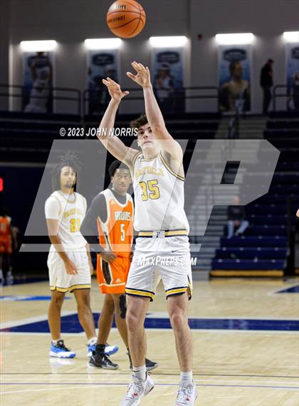 Thumbnail 1 in Fort Wayne Northrop vs. Fairfield (PSM Holiday Shootout) photogallery.